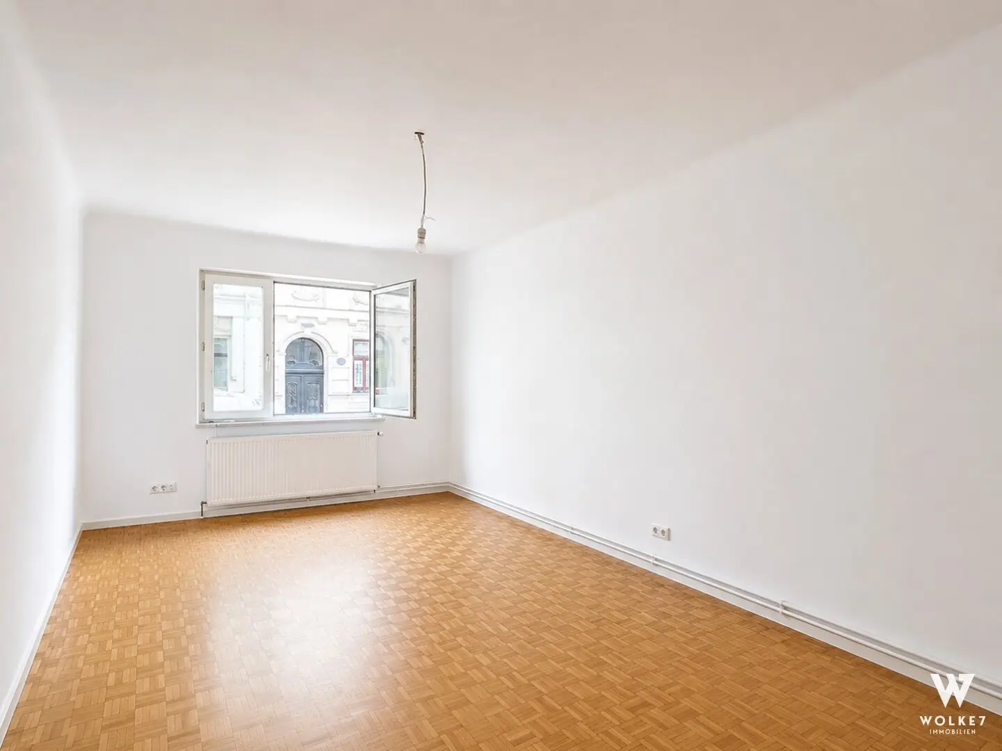 Teilsaniert &amp; zentral gelegen I 3-Zimmer-Wohnung mit flexiblem Grundriss in 1140 Wien I Nähe S45 I S50 I U3