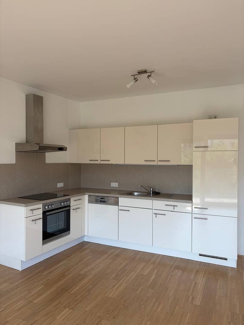 Helle Wohnung am Dietrichsteinplatz mit Tiefgaragenplatz