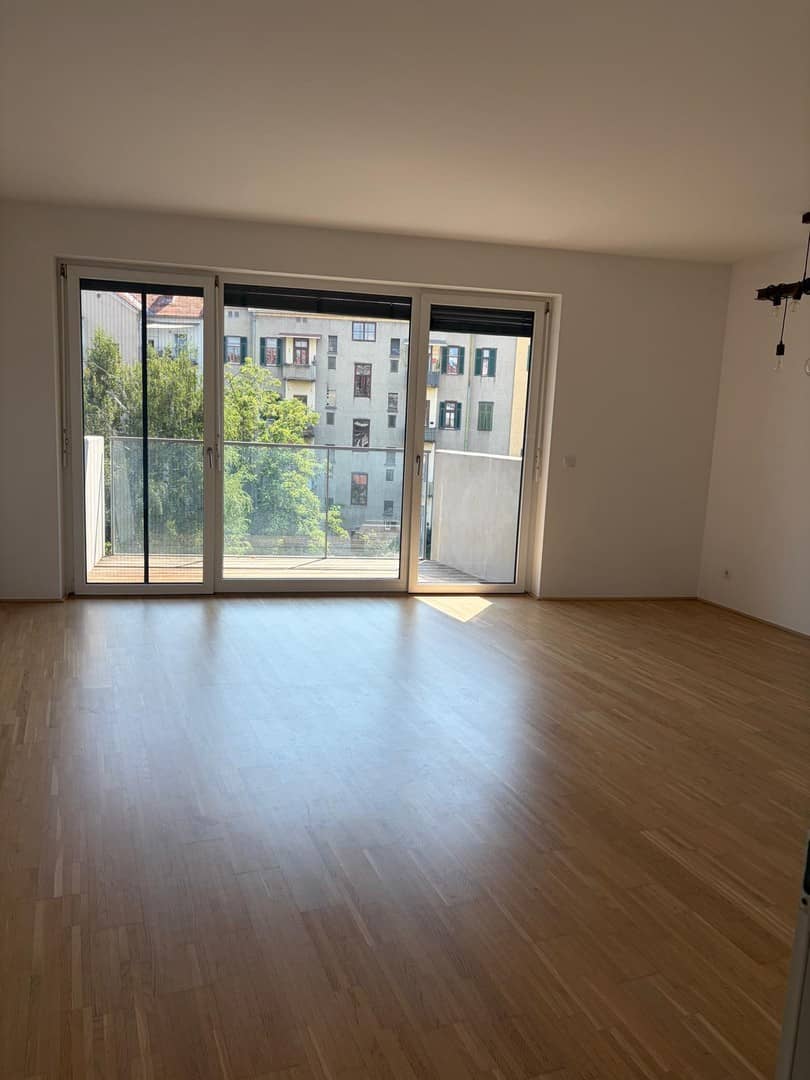 Helle Wohnung am Dietrichsteinplatz mit Tiefgaragenplatz