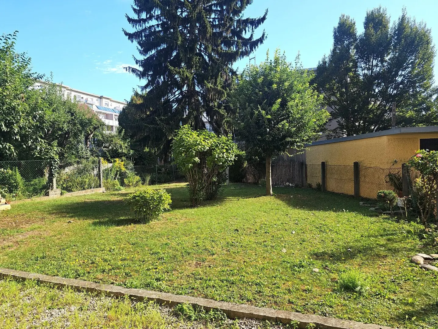 Nähe Grazer Messe: Günstige 2 Zimmer-Küche Wohnung-perfekt als Zweier -WG nutzbar!