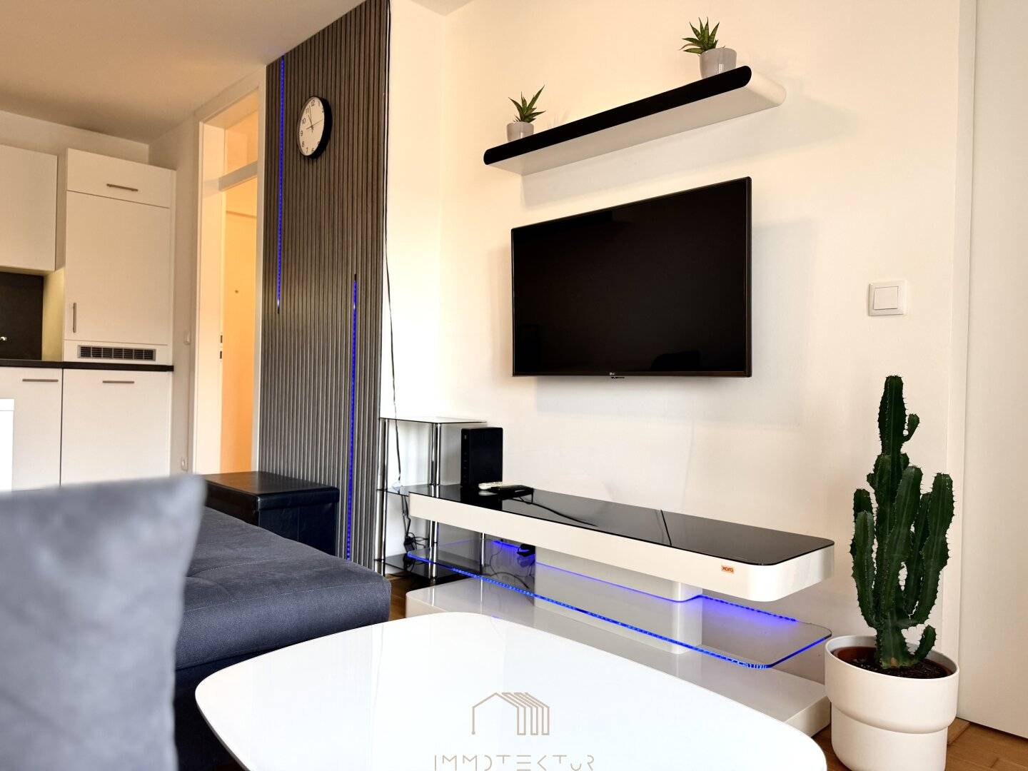 City-close living, relaxed life: 2-room apartment with covered balcony in Graz