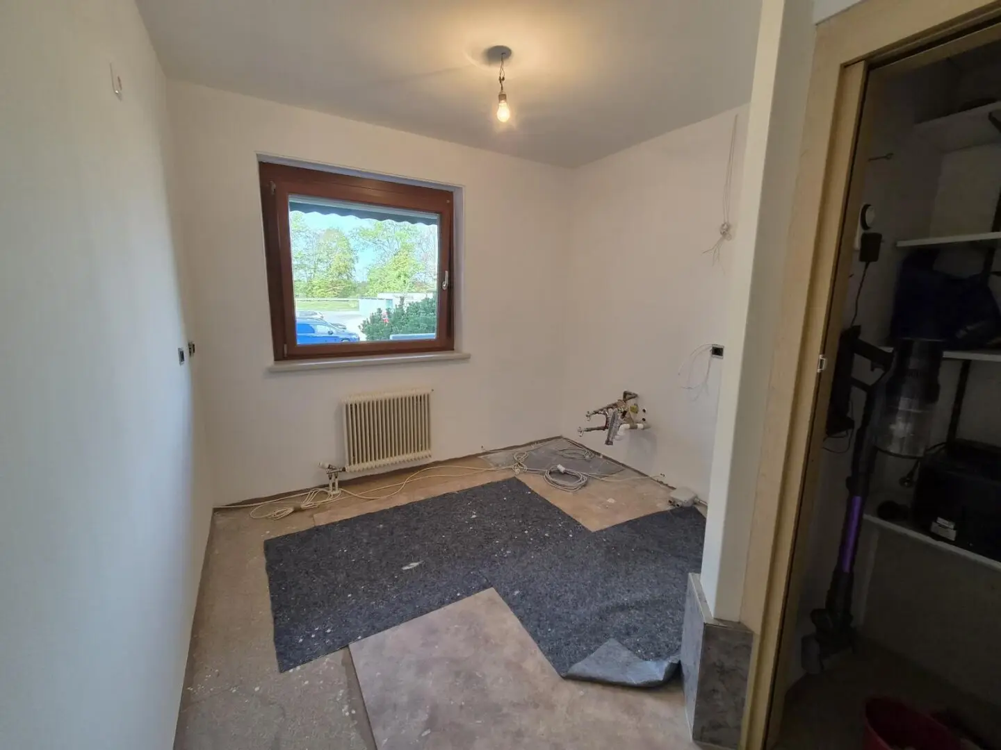 Geräumige 3-Zimmer-Erdgschosswohnung mit großer Einzelgarage!