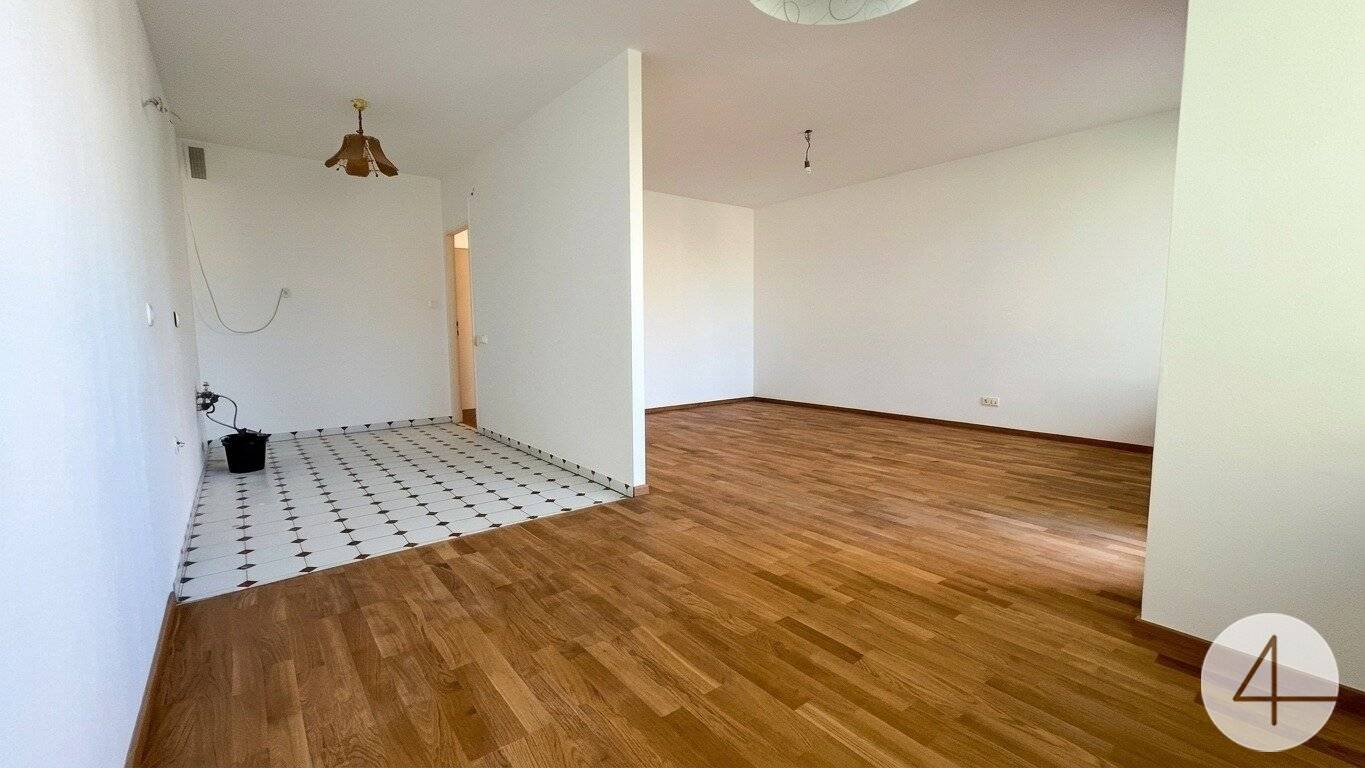 Sonnige 3-Zimmer-Eigentumswohnung · 3400 Klosterneuburg · Loggia mit Grünblick · Südost-Ausrichtung · Ruhelage am Fuße des Wienerwaldes