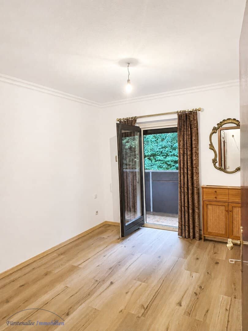 COMMISSION-FREE RENTAL QUIET LOCATION SALZBURG PARSCH BORROMÄUMSTRASSE: Spacious 79 m² 3-room apartment with south and north balcony incl. underground parking space