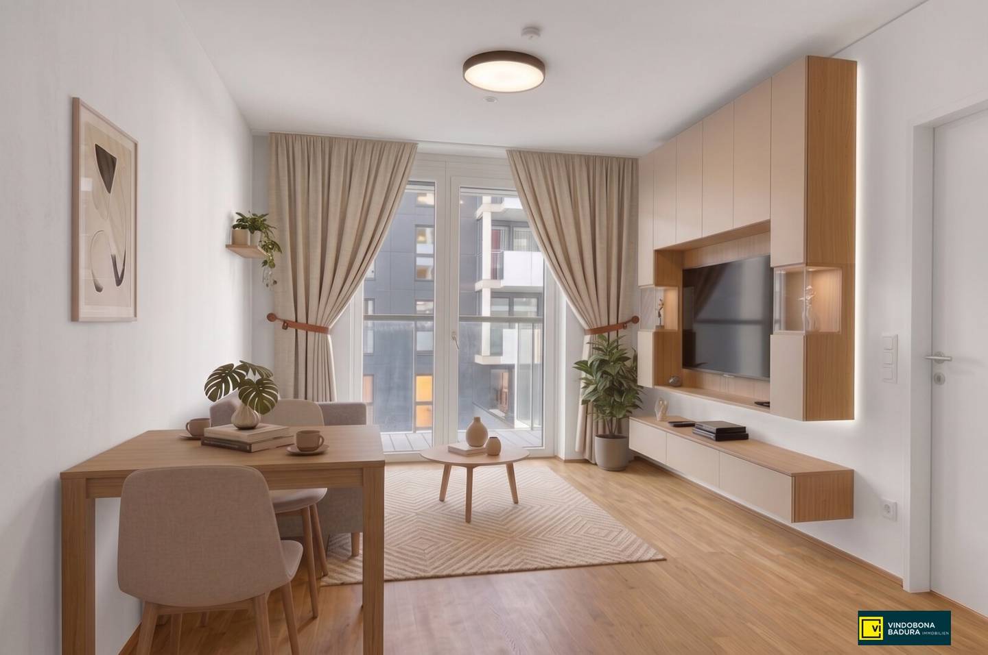 Marina Tower: 2-room apartment with stunning Danube view