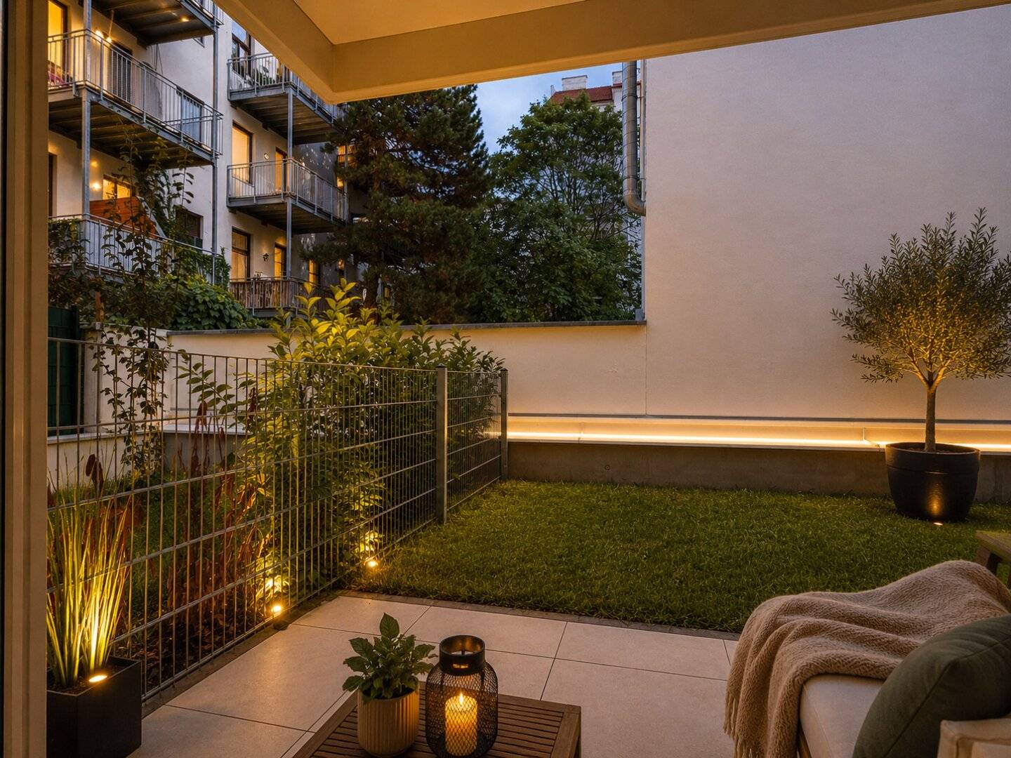 GARDEN JEWEL IN THE 3RD DISTRICT – FIRST OCCUPANCY 2026 WITH PRIVATE GARDEN