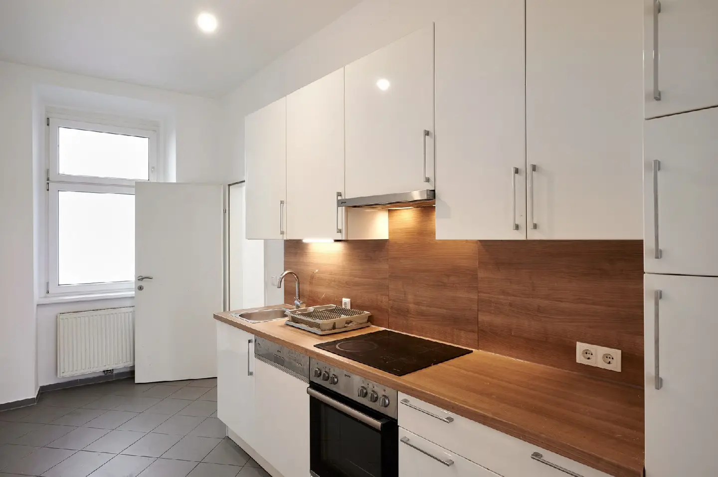 Bright Wohnung near the Danube Canal in a restored Gründerzeit house
