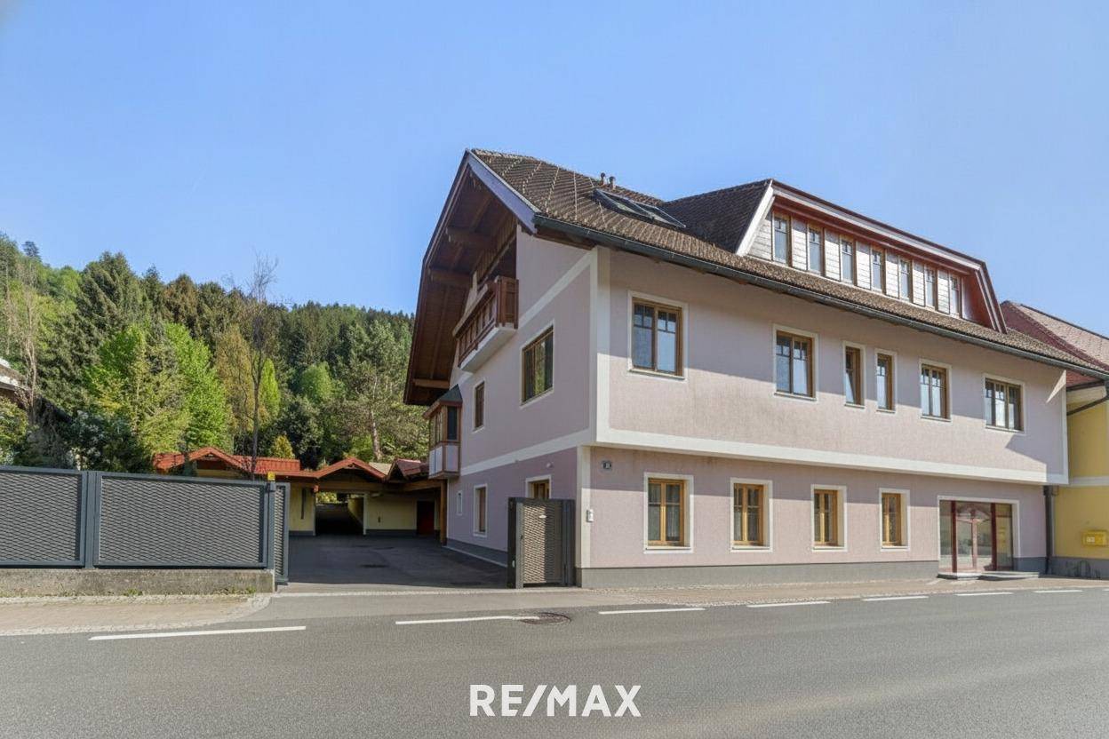 Apartment with large terrace garden and pool