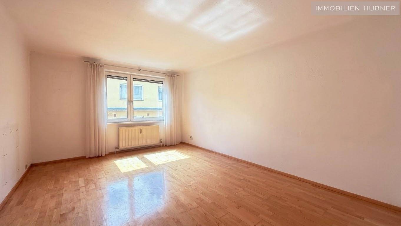 Lichtdurchflutete Wohnung mit Gemeinschaftsgarten
