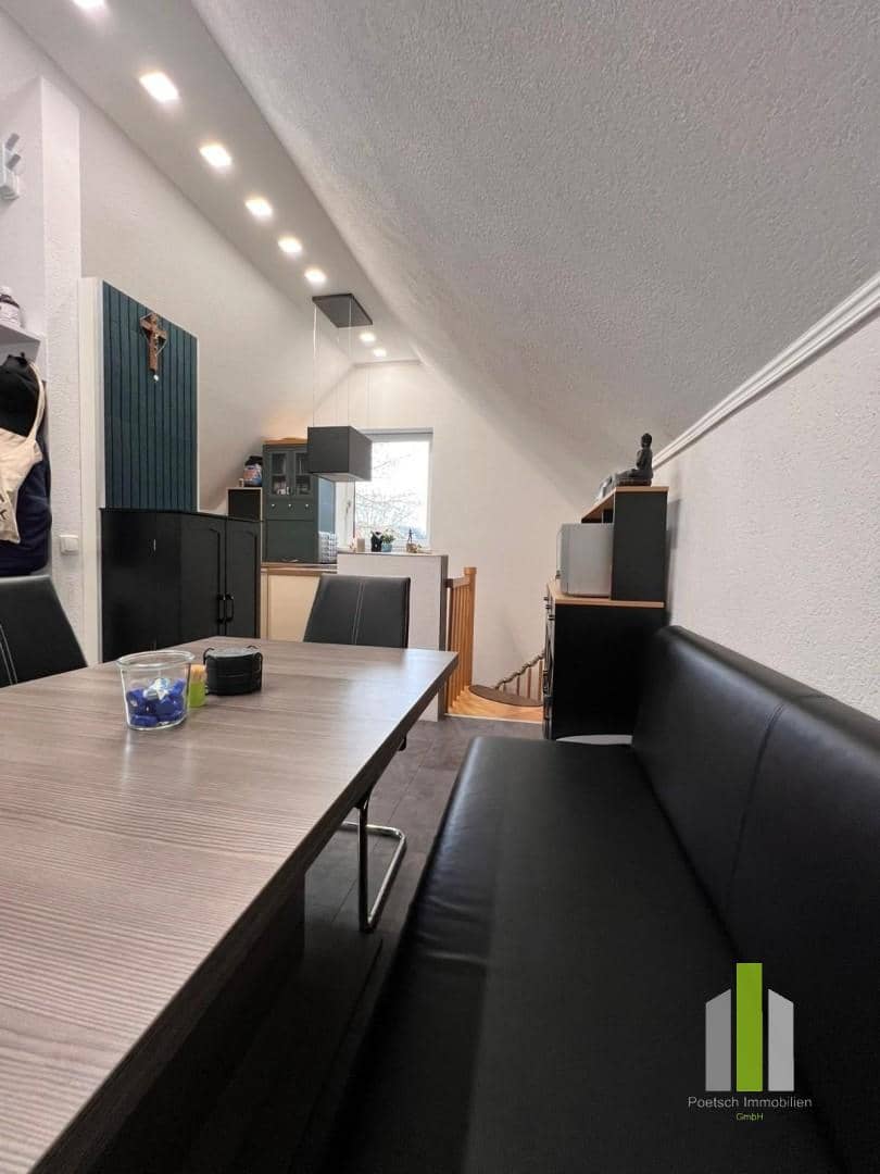 Moderne Wohnung mit Einliegereinheit und privatem Garten