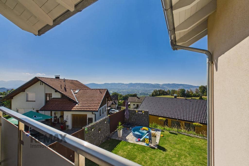 Peaceful retreat with garden and distant view Wohnung