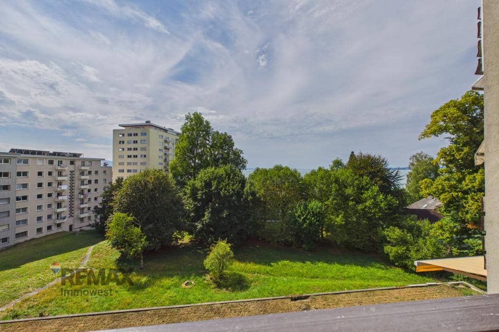 Helle Wohnung nahe Bodensee mit Balkon und Aufzug