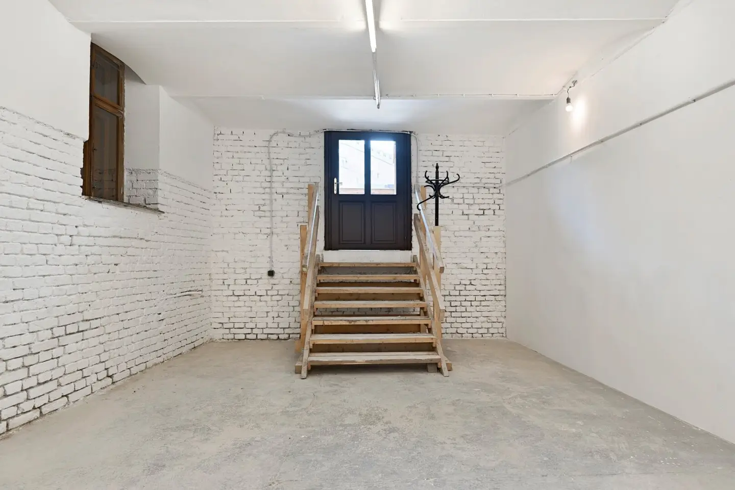 Versatile basement space with approx. 112 m² – near U4 Pilgramgasse & Naschmarkt