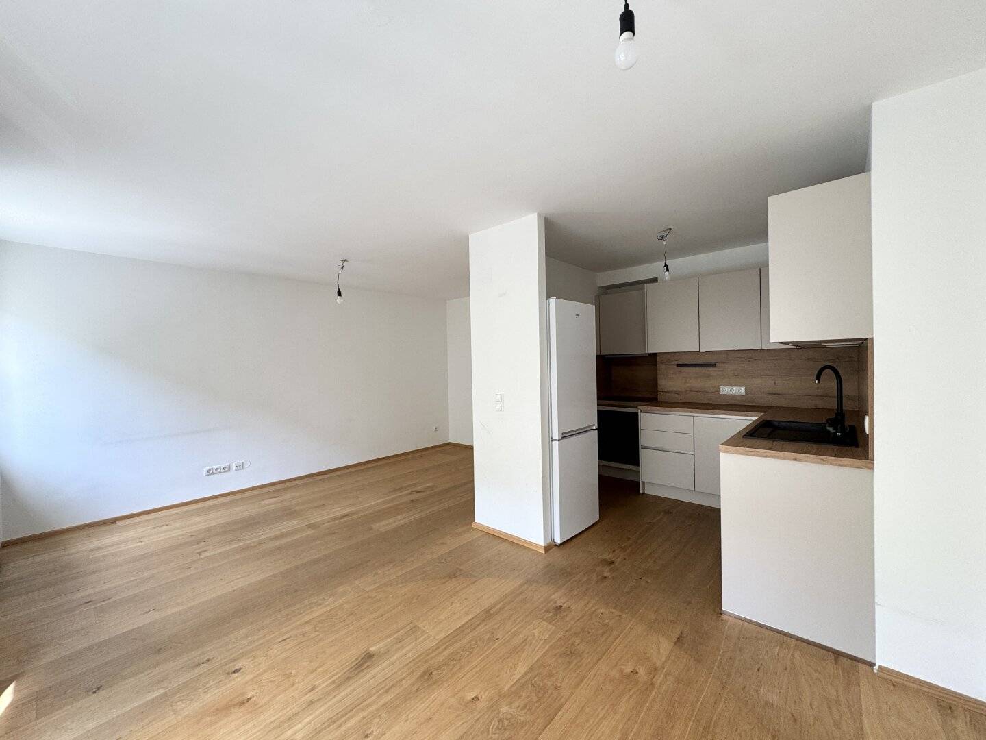 Like-new 3-room apartment | Near U3 Ottakring