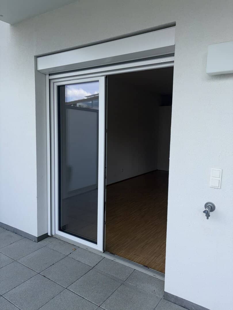 Bright 2-room apartment with spacious terrace in popular Graz location