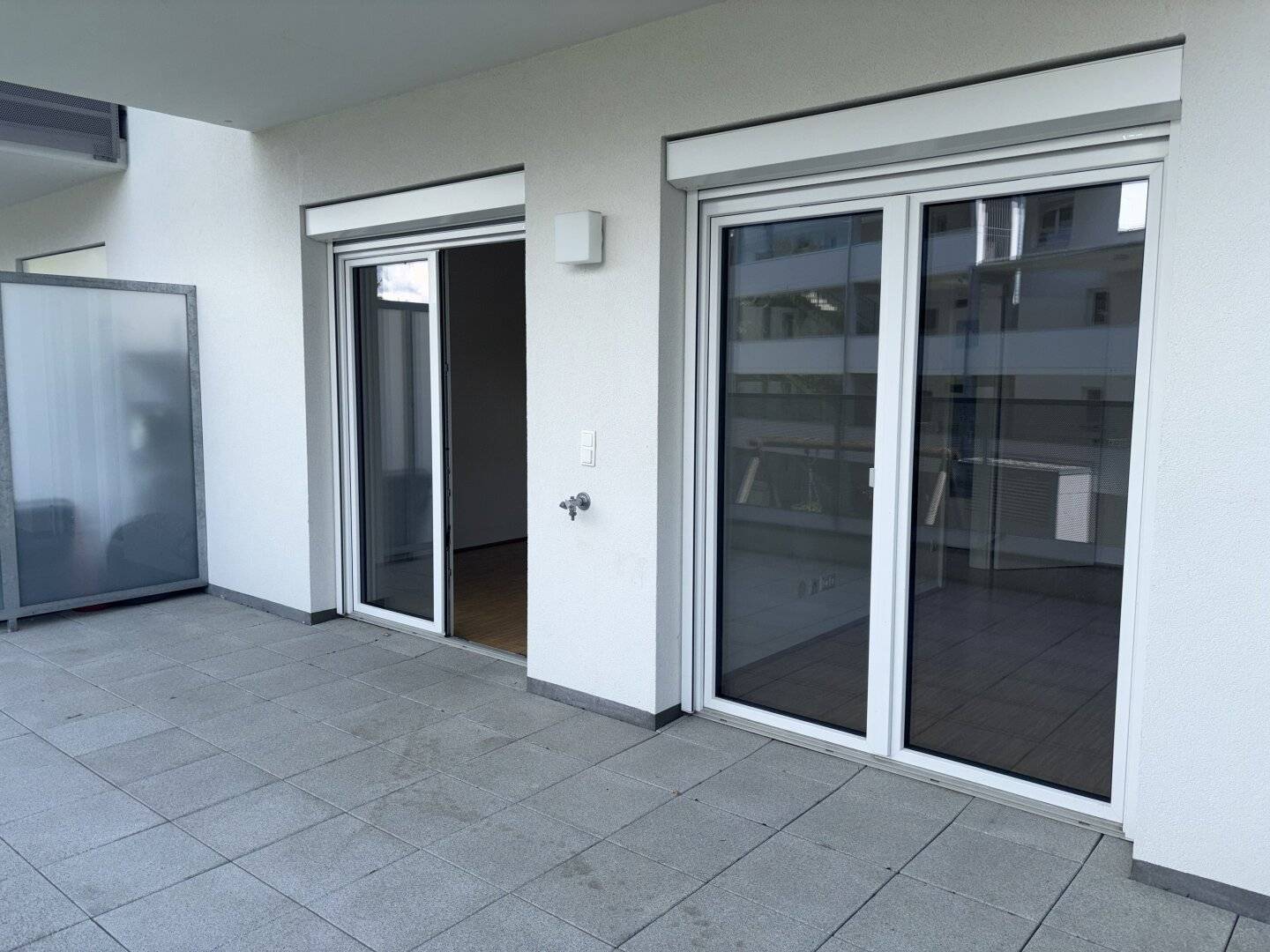Bright 2-room apartment with spacious terrace in popular Graz location