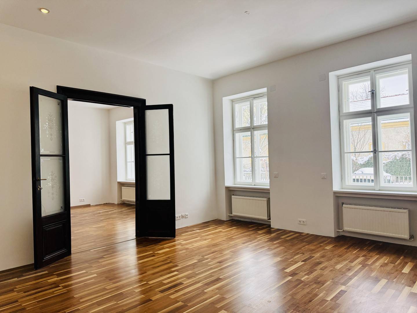 Bright Erdgeschosswohnung with garden and fireplace
