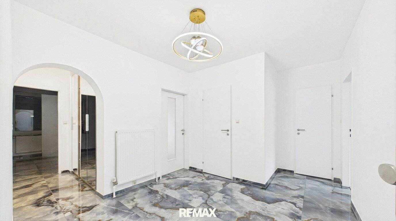 Top 4 Zimmer Wohnung in ruhiger Lage