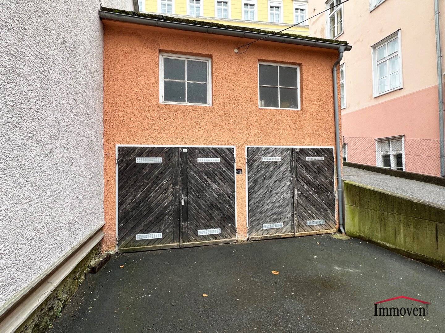 Open-ended - Garage as Storage in Elisabethstraße