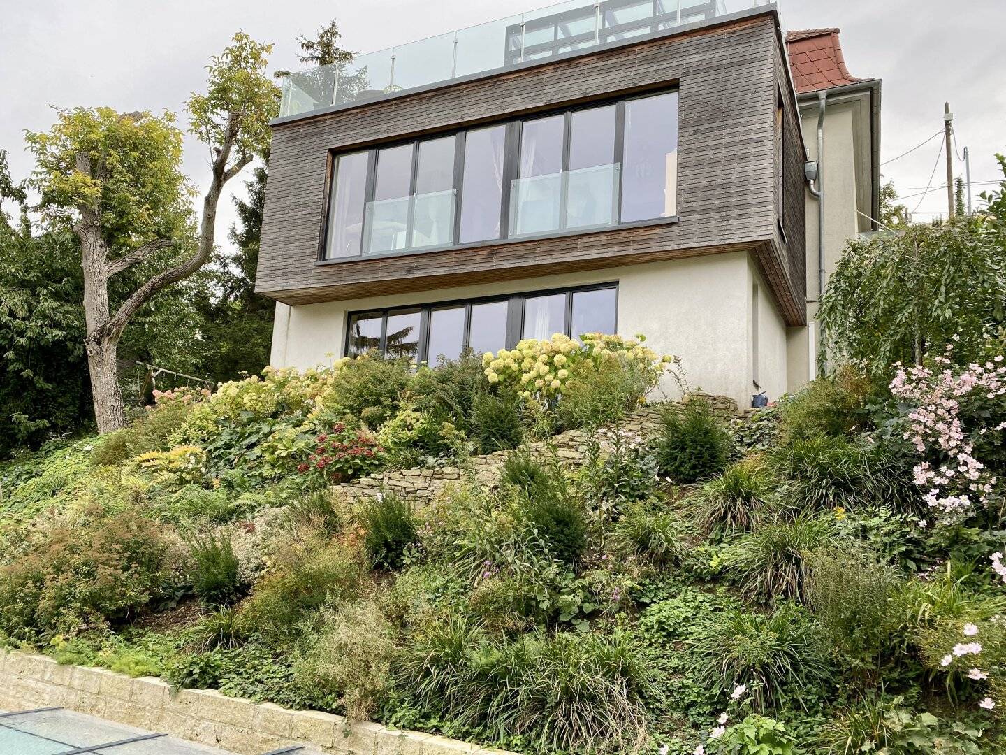 Neuwaldegg – Familiensitz mit Privatsphäre, Garten und Pool