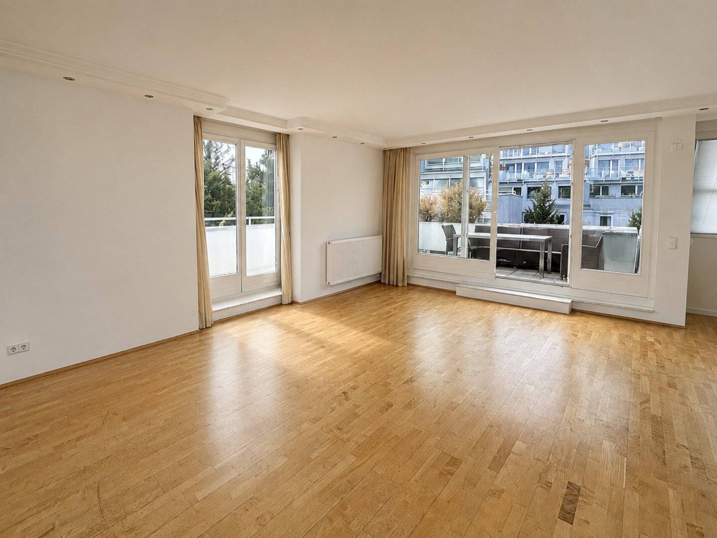 Über den Dächern Wiens | Maisonette mit 70 m² Terrassen &amp; 2 Stellplätzen in Döbling