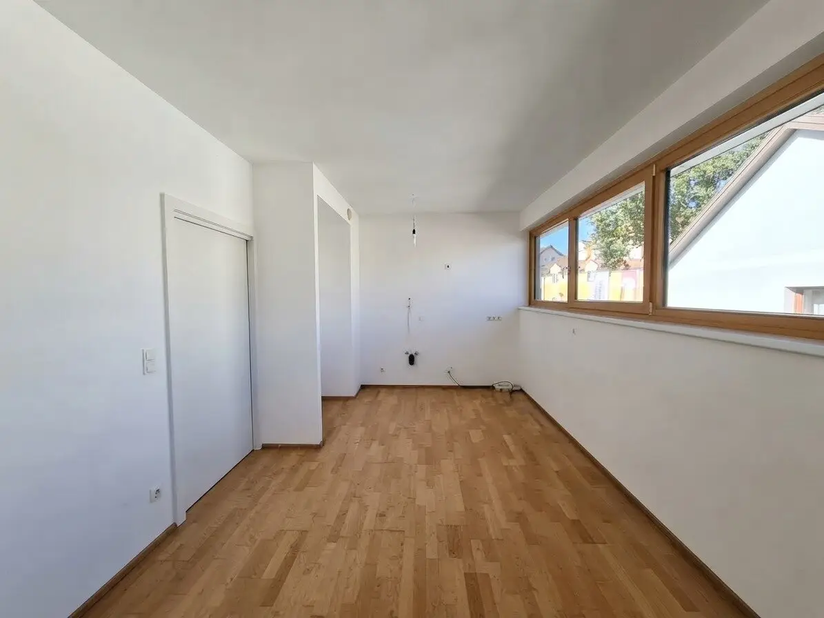 Schöne 3 Zimmer Maisonettewohnung in Stephanshart