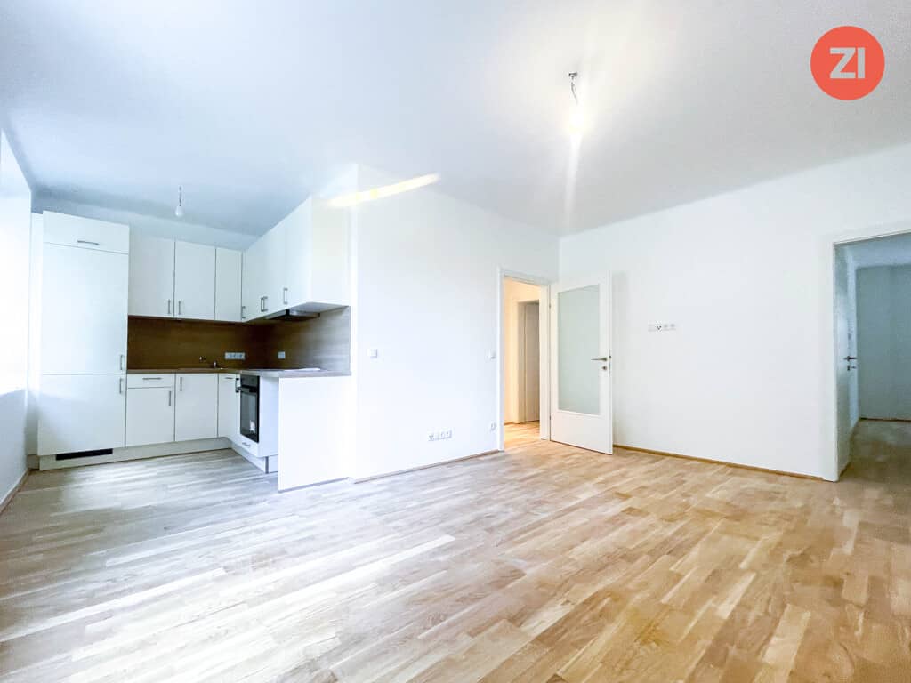 Renovated apartment near Brucknerhaus with open kitchen