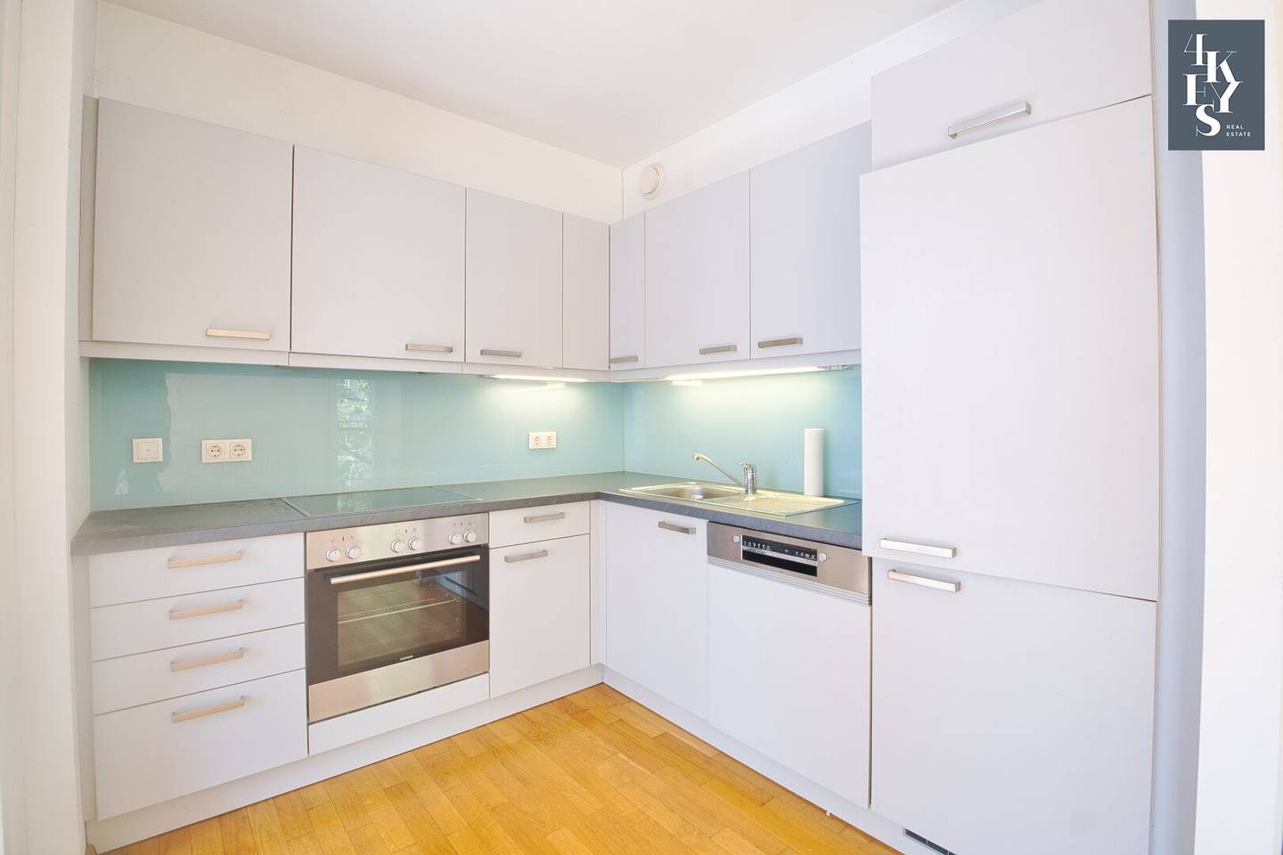 Southwest loggia and lots of light: 2-room apartment in Alsergrund