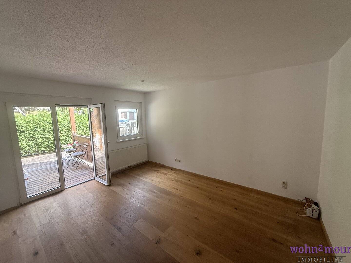 4-room apartment with private garden and terrace – available immediately
