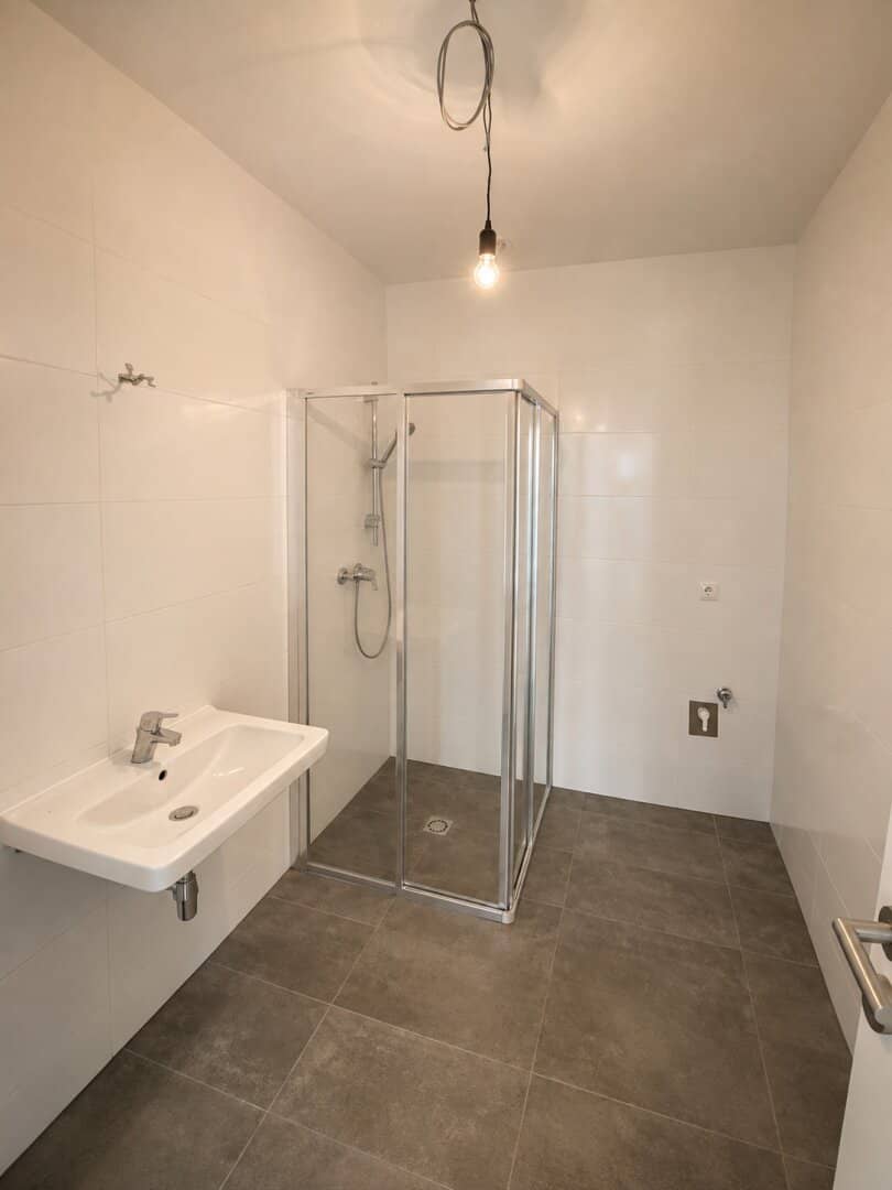 PROVISIONSFREIE Balkonwohnung mit 3 Zimmern und Tiefgaragenparkplatz in Premstätten