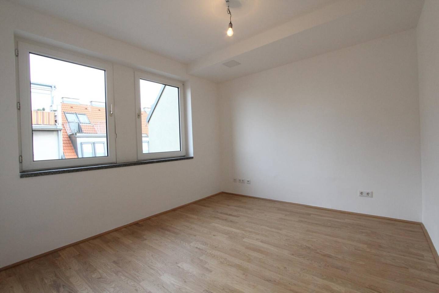 Nice 2-room apartment in the 12th district