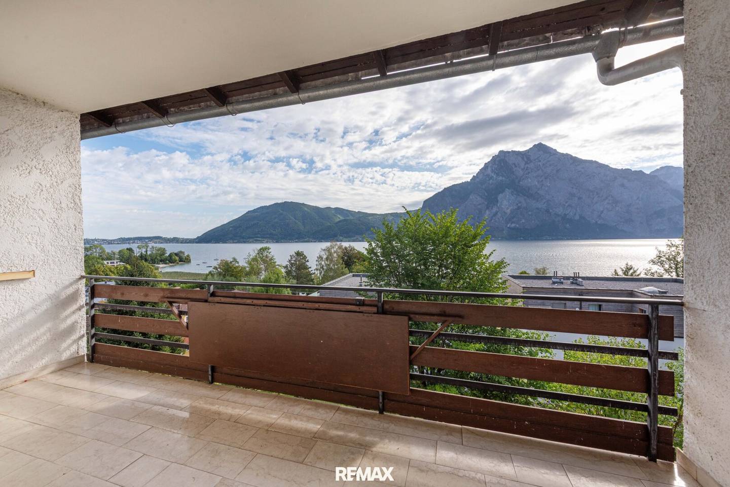 Your second residence at the Traunsee: Charming apartment with lake view