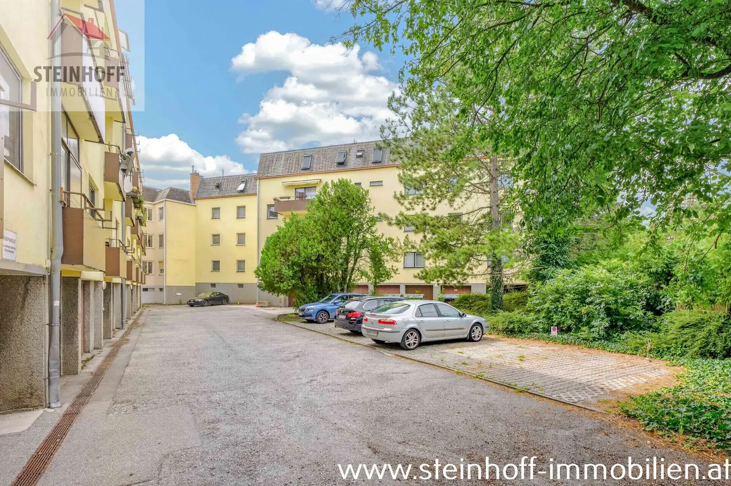 Helle Wohnung mit großer Garage und Loggia