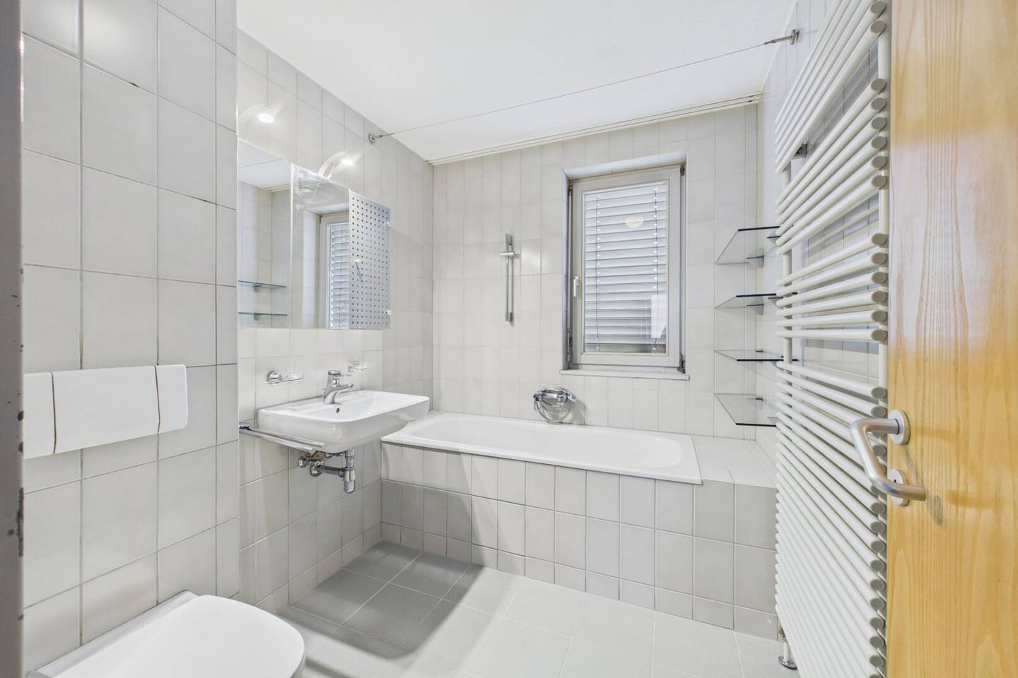 Attractive maisonette with balcony