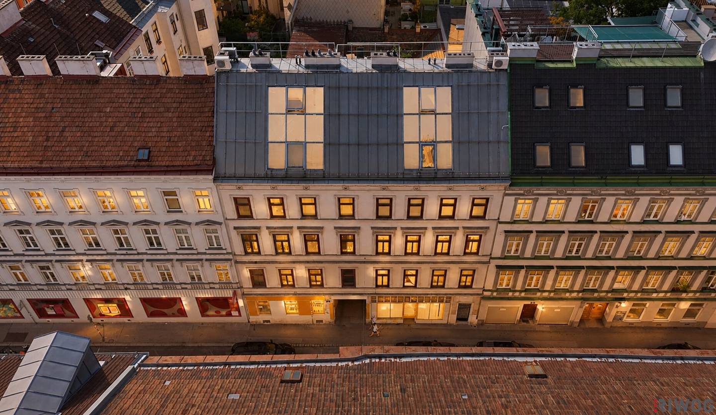 Vacant tenement house with different development options in 1180 Vienna