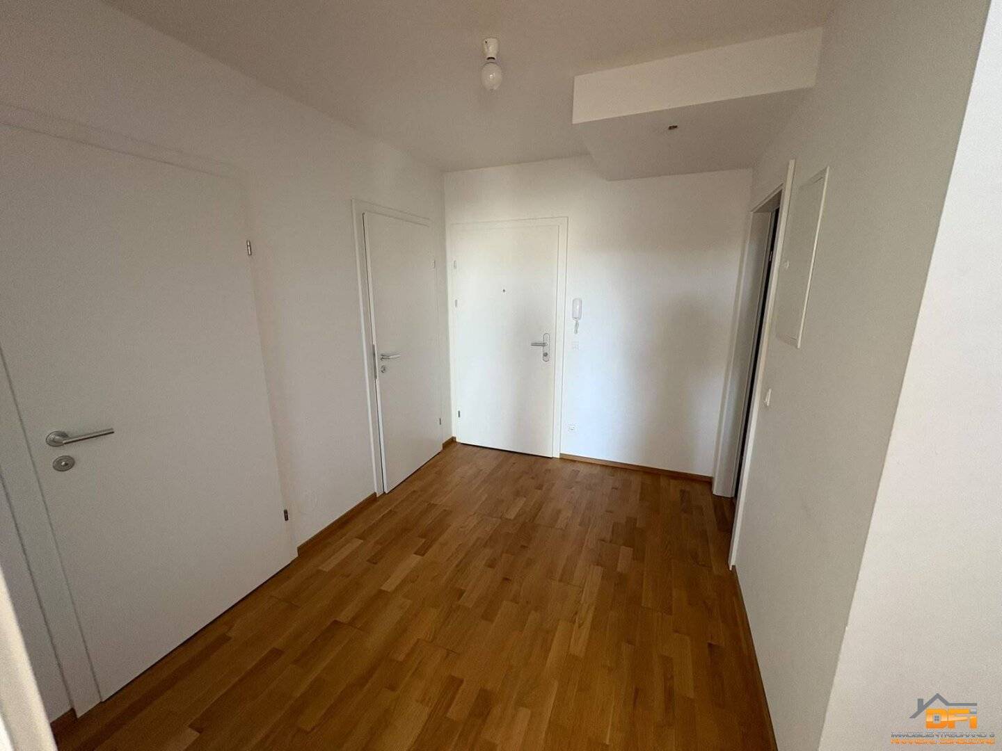 Modern maisonette apartment on the 1st attic floor