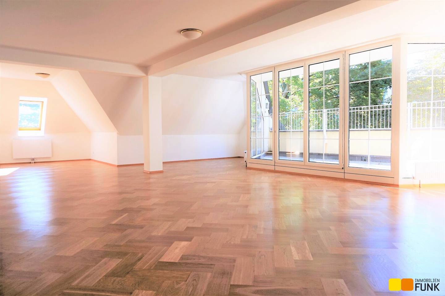 Exclusive Attic Maisonette in Döbling