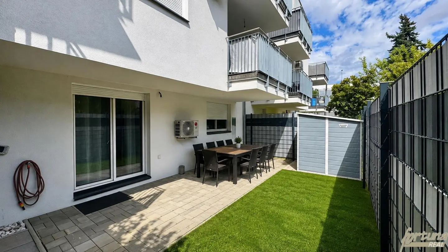 NEW PRICE! 2-room garden apartment directly at the U1 Station Leopoldau