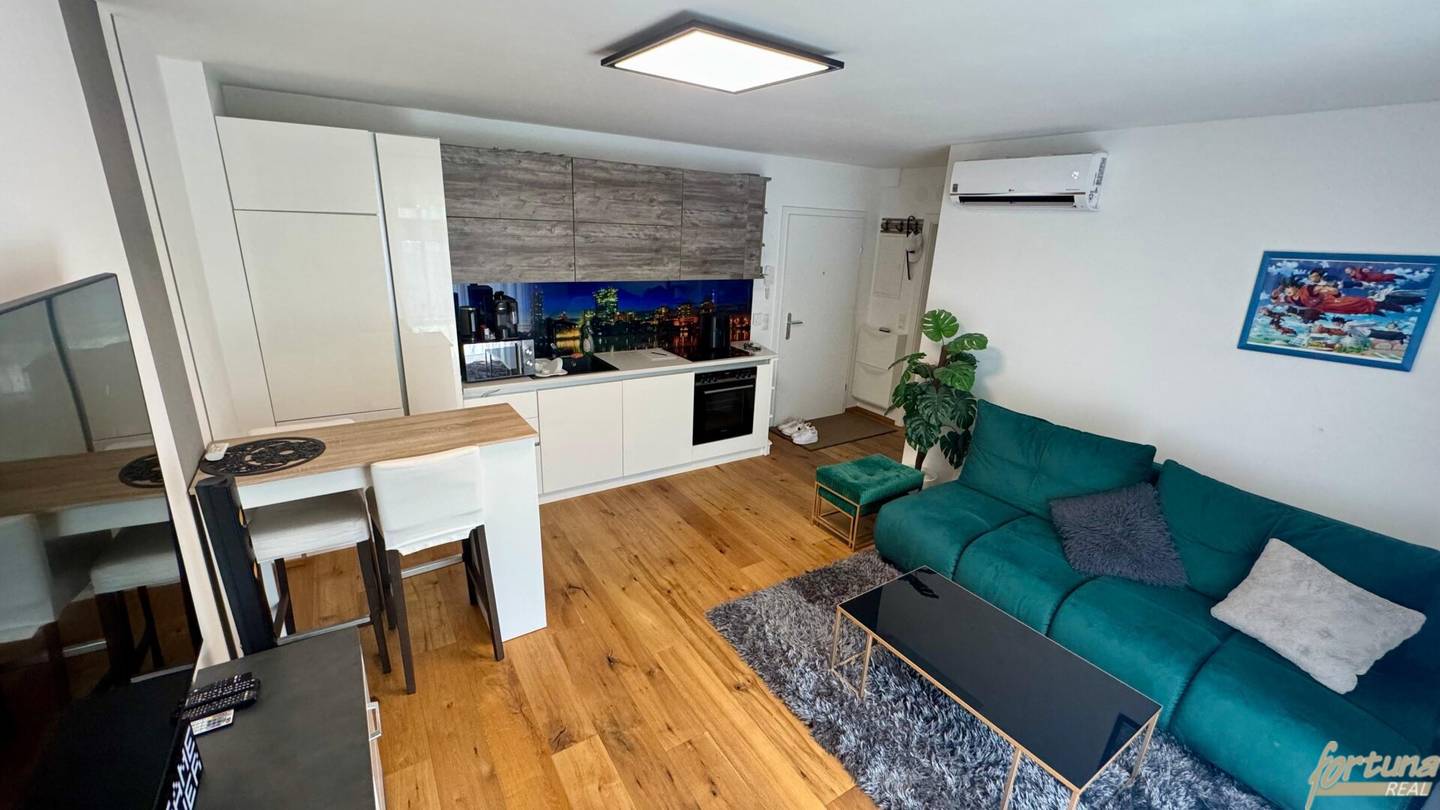 NEW PRICE! 2-room garden apartment directly at the U1 Station Leopoldau