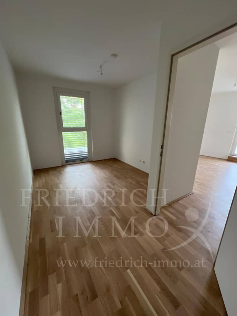 Newly built top 3 room apartment with 2 balconies!