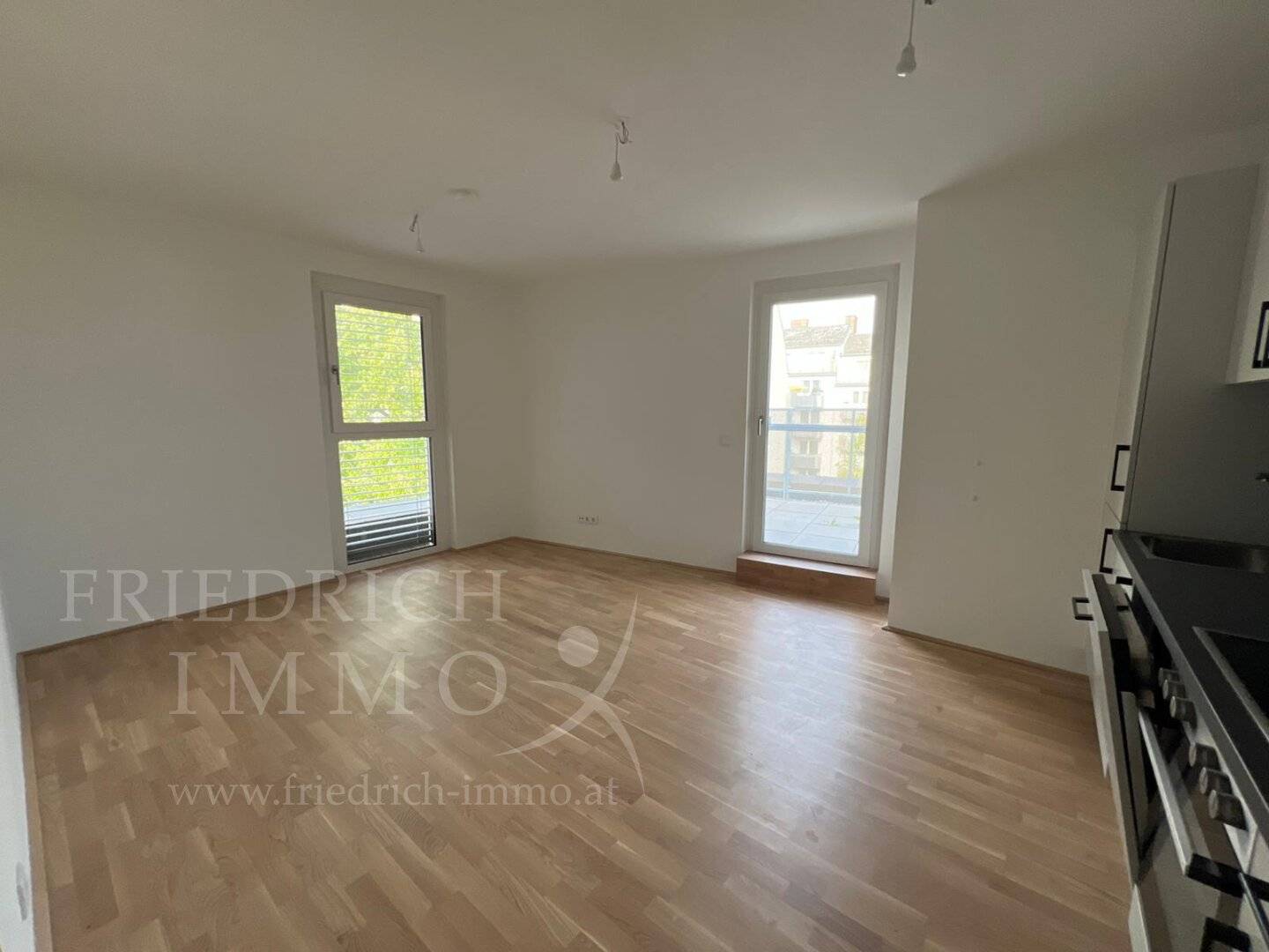 Newly built top 3 room apartment with 2 balconies!