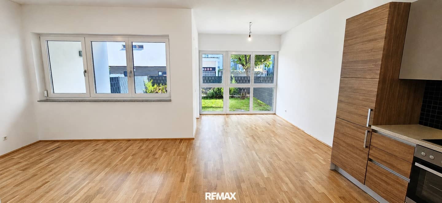 Modern 3-room garden apartment with terrace, garage &amp; underfloor heating in Linz 4030