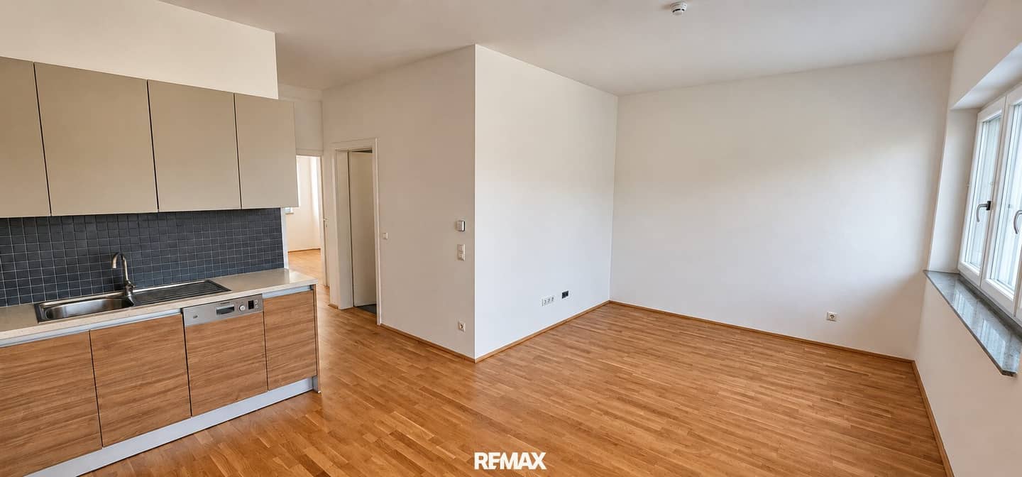 Modern 3-room garden apartment with terrace, garage &amp; underfloor heating in Linz 4030