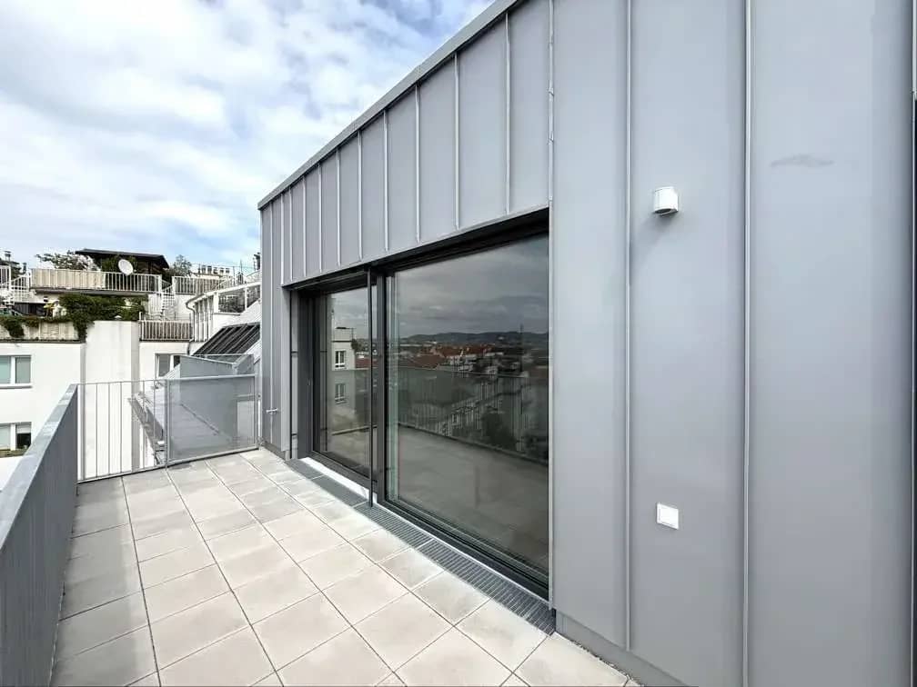 Blick über Wien auf der Wiedner Hauptstraße