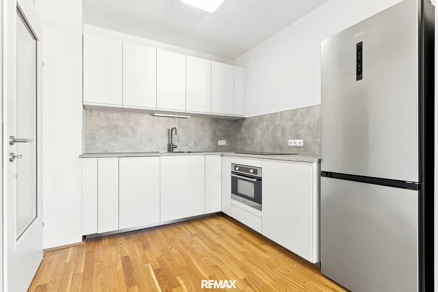 Einziehen &amp; Wohlfühlen - Modernes Wohnen mit 7,58 m² Freifläche in ruhiger Lage
