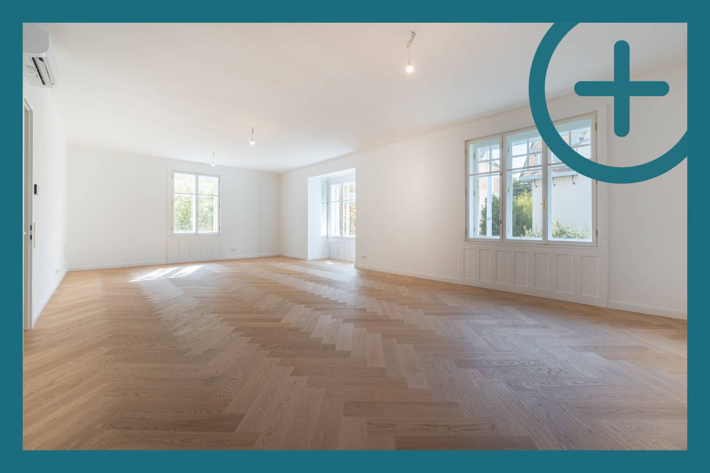 Erstbezug Wohnung in villaähnlicher Etage mit Balkon
