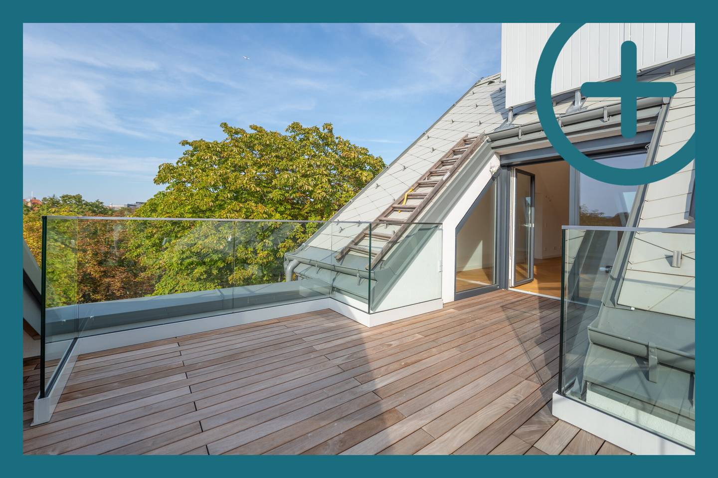 Bright Dachgeschosswohnung with terrace in cottage location