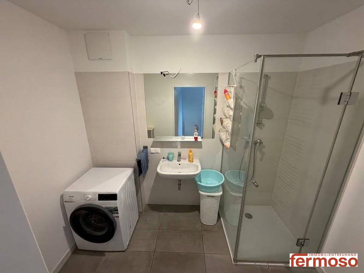 Bright 2-room apartment with underfloor heating and U-Bahn nearby in 1210 Vienna – 949 € rent!