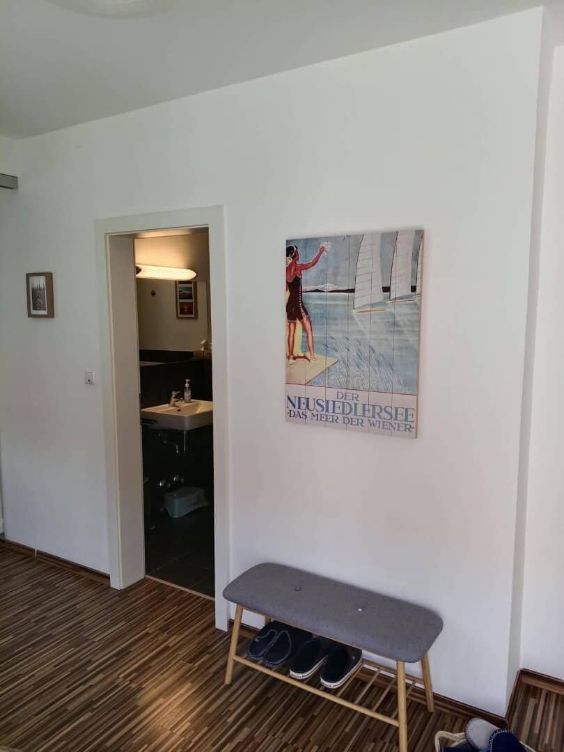 Charming holiday apartment with 30 m² in Weiden am See – for 1 year