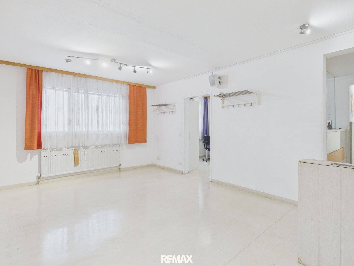 8006 Zimmer 2